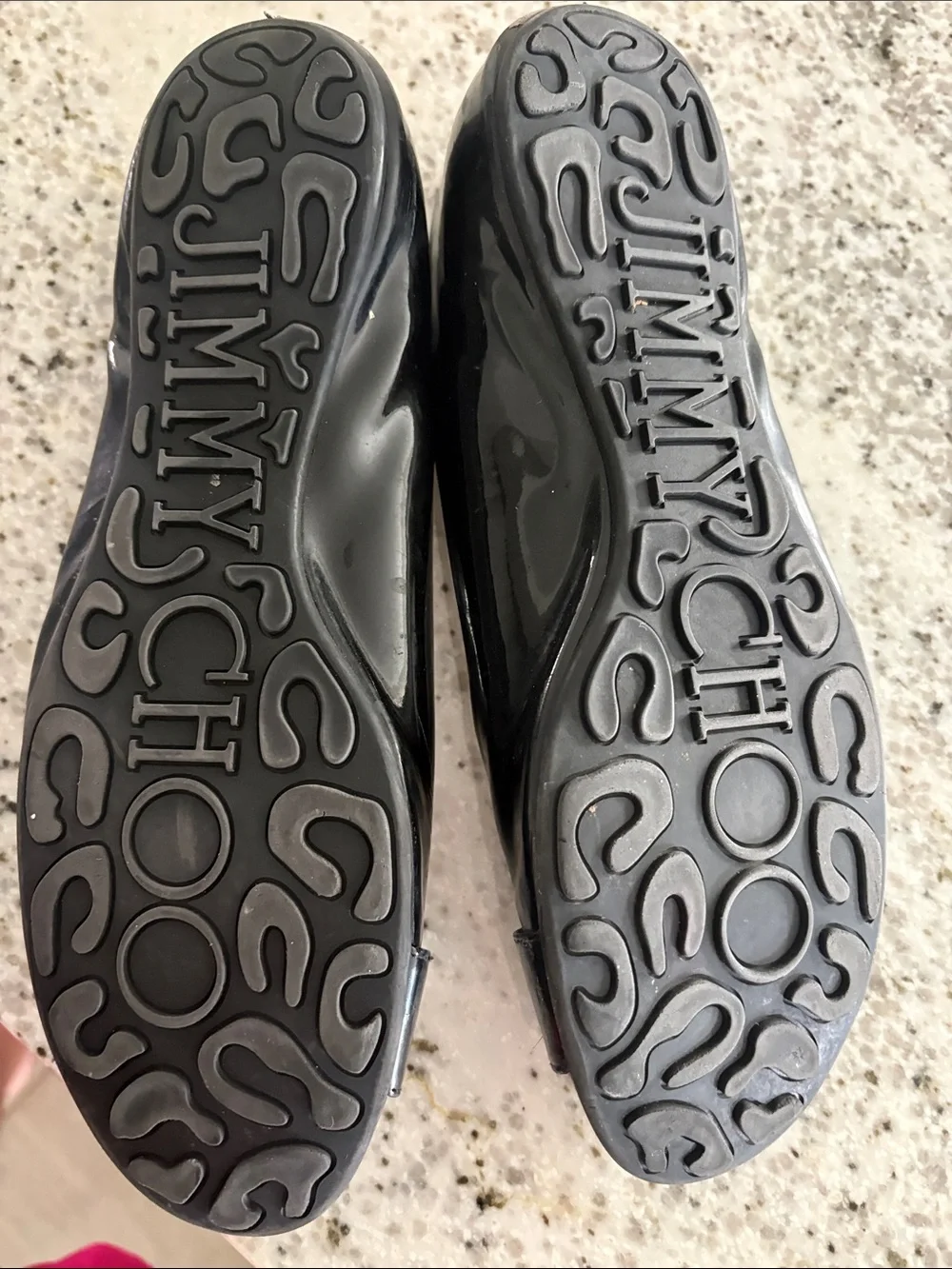 Jimmy Choo Black Patent Leather ballet flats. Made in Italy size 9